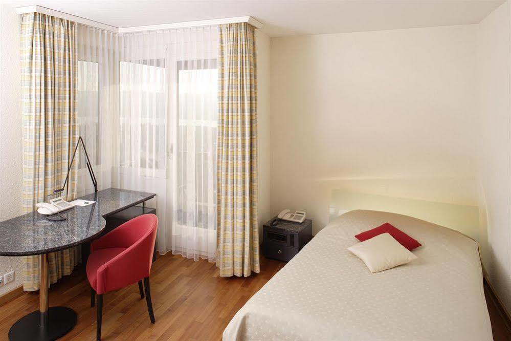 Otel Dolder Waldhaus 4*